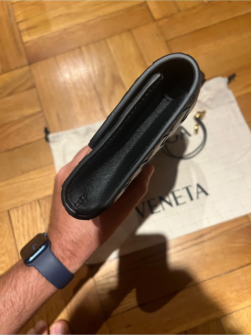Bottega Veneta Intrecciato Andiamo Top Handle Clutch Black Brand New